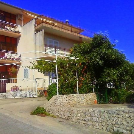 Siesta Apartments Šibenik Екстериор снимка